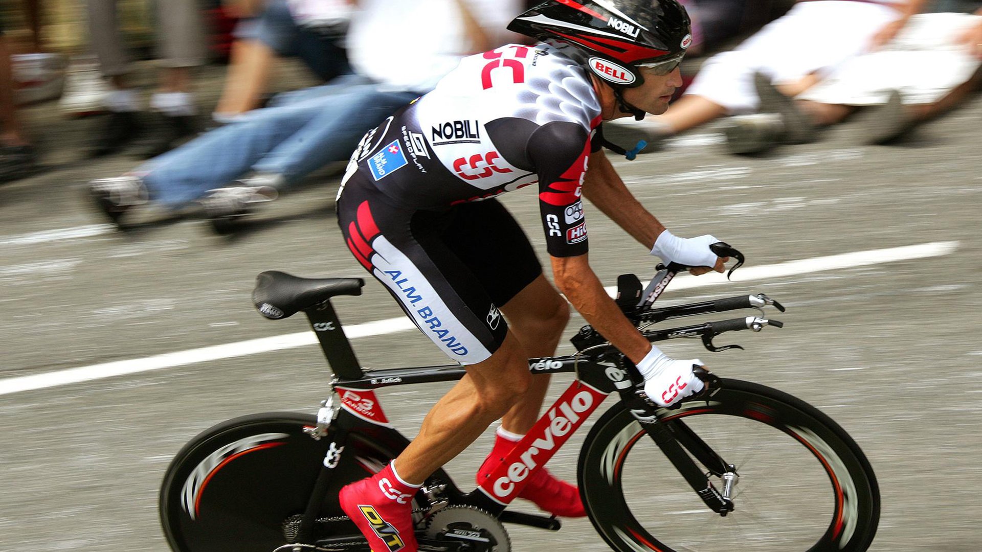 C罗天神下凡助尤文轻取罗马，意甲争冠格局再添悬念